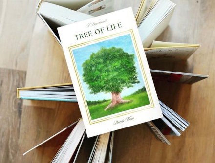Tree of life - A Devotional Book Paperback